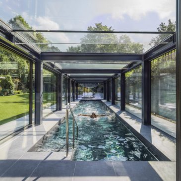 Steel and glass swimming pool in Highgate
